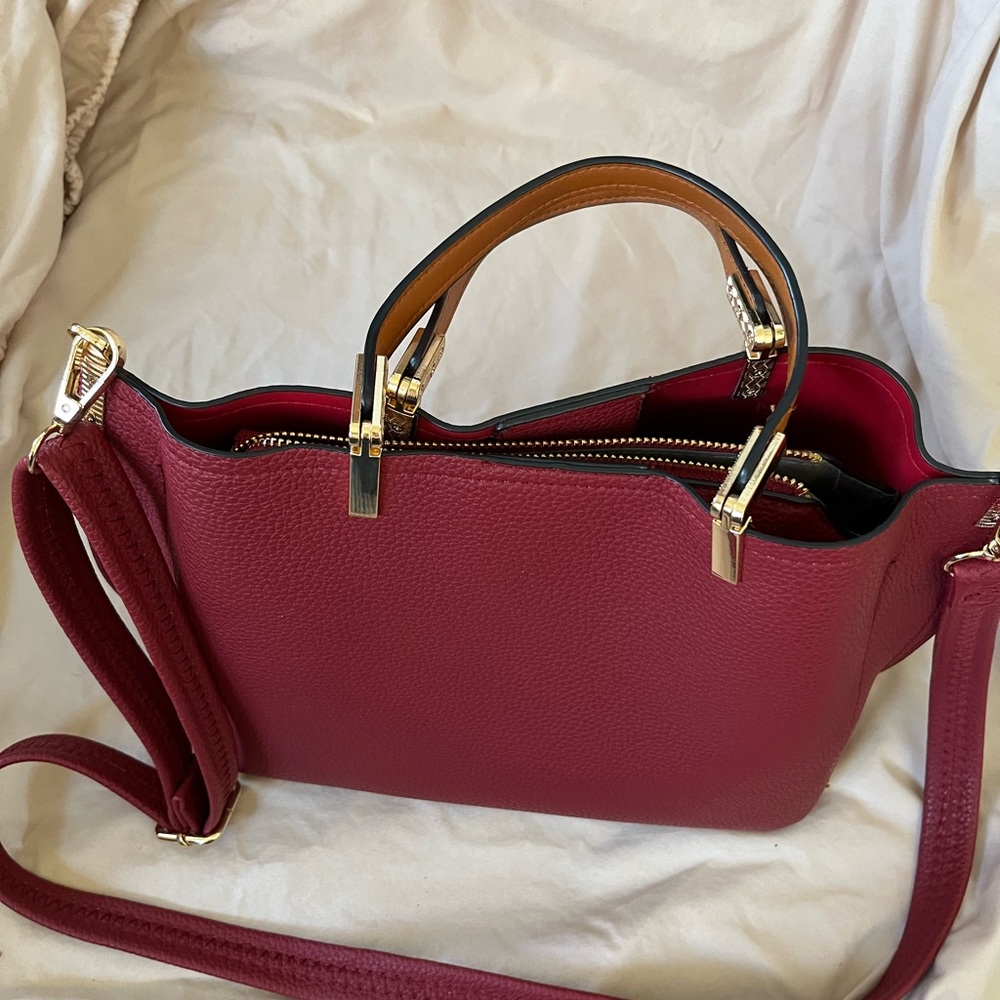 Vegan leather tote/crossbody